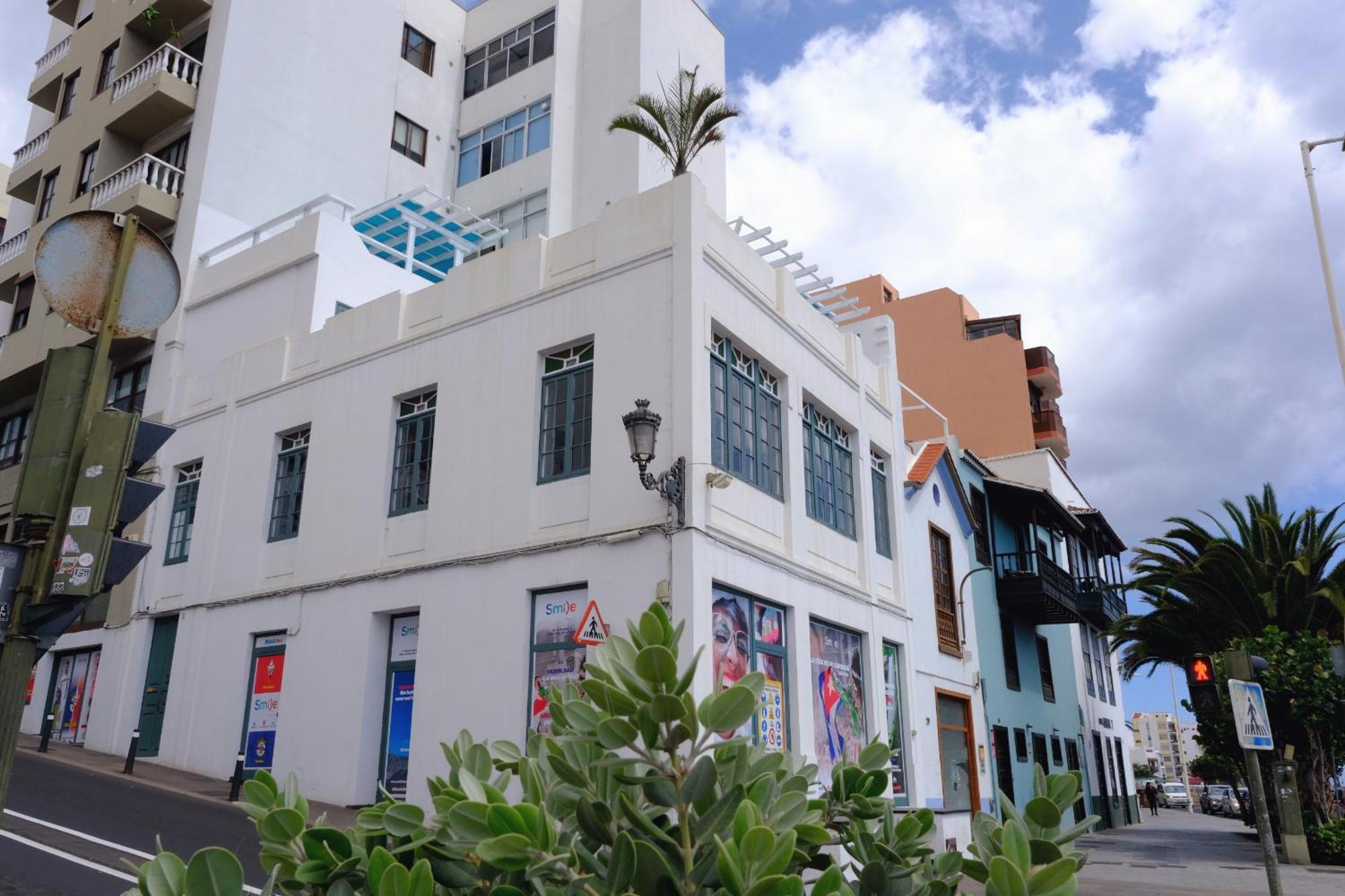 Rooftop Dreamhouse - 3Br With Seaviews Santa Cruz de la Palma  Bagian luar foto